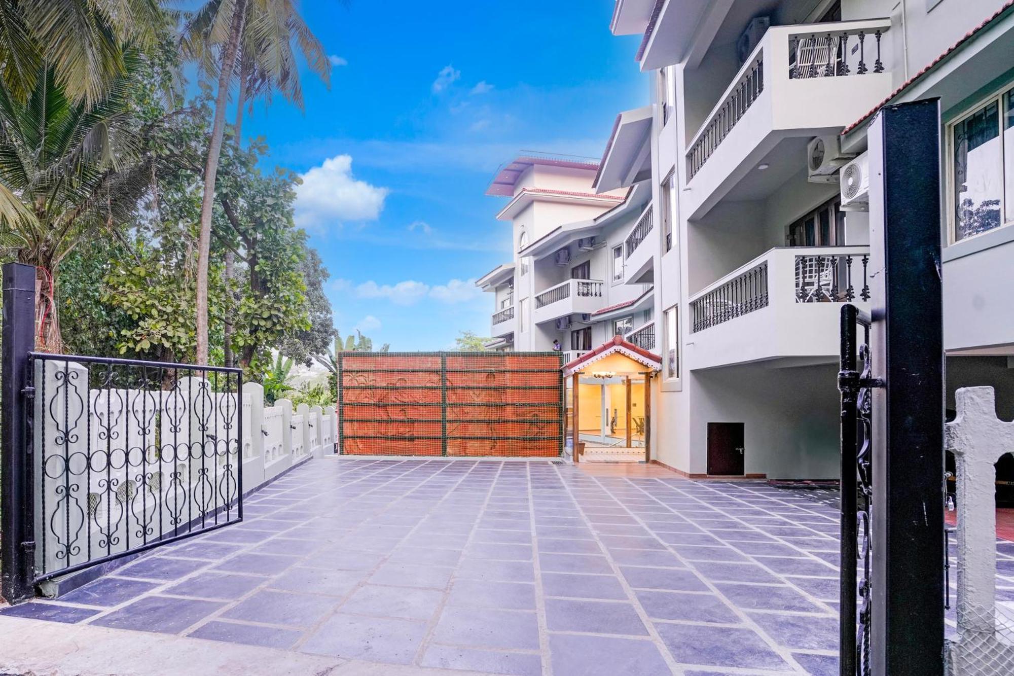 Collection O Dona Karen Hotel GOA Exterior foto