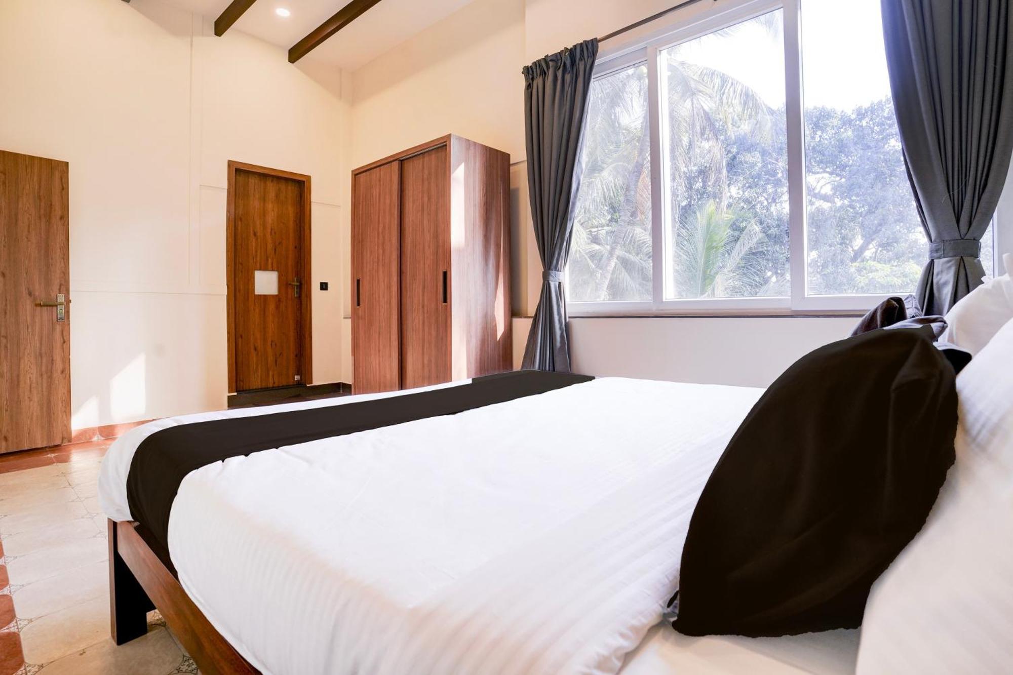 Collection O Dona Karen Hotel GOA Exterior foto